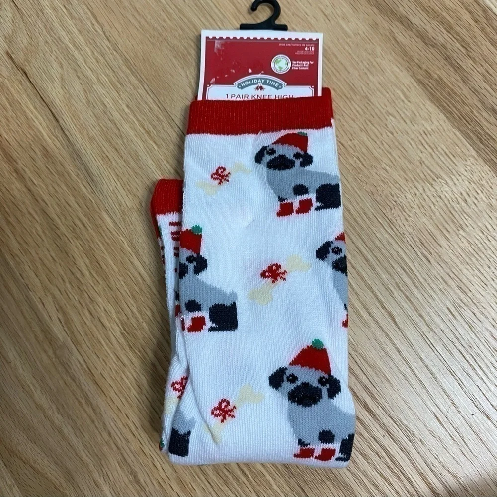 Pug Christmas Dog Knee High Socks NEW Sz 4-10 Santa Hat